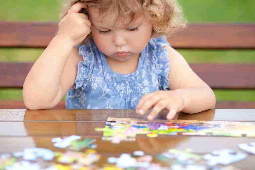 Difficulty with imaginative play